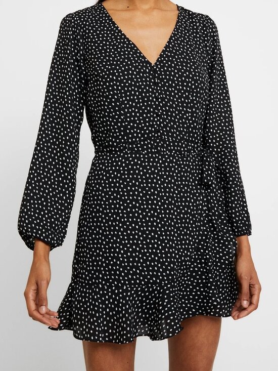 Abercrombie & Fitch Dresses & Skirts - Abercrombie NWT Long Sleeve V-Neck Faux Wrap Mini Dress Size L